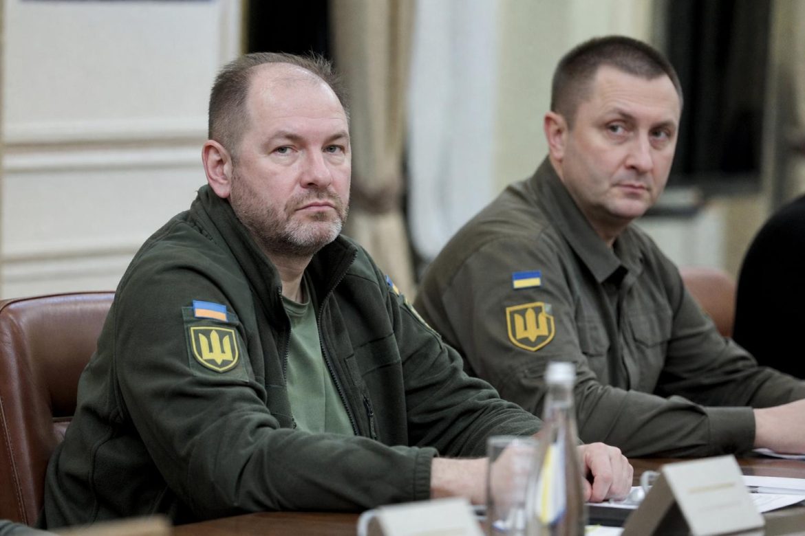 Уряд звільнив Гаврилюка та Мойсюка: кадрові зміни в Міноборони — що відомо